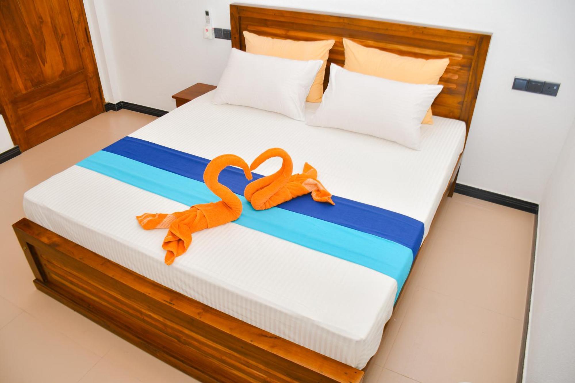 アルガムベイ Ocean Grace Bed & Breakfast エクステリア 写真